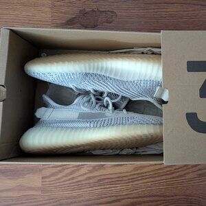 Men's Adidas Yeezy Boost 350 Size 9